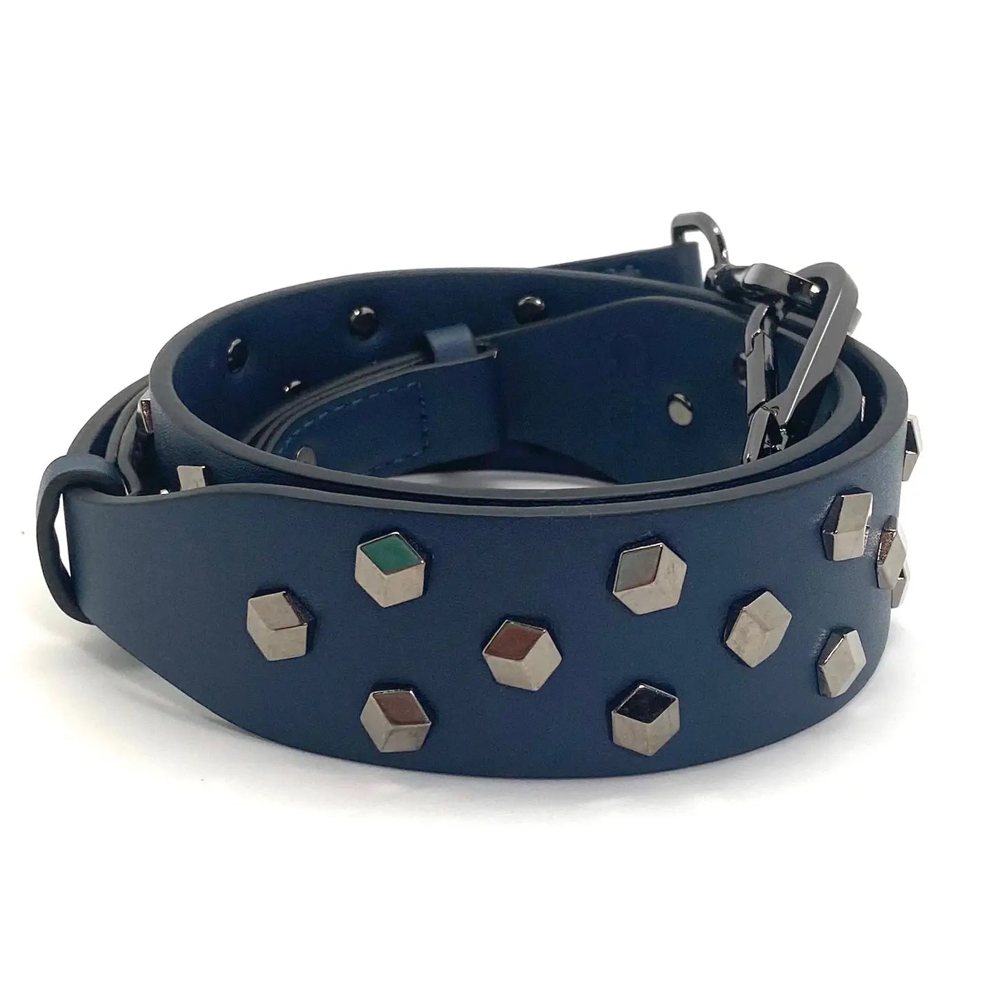 Rivets in Navy